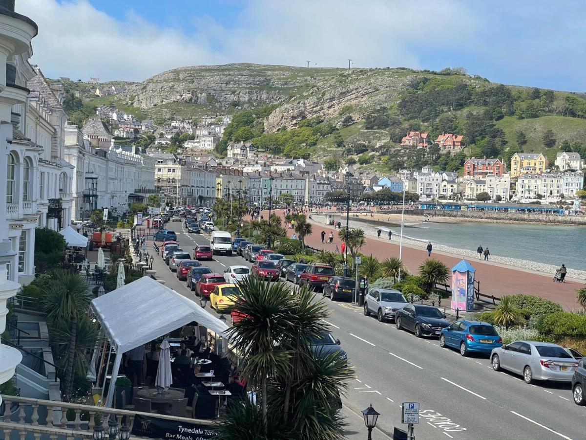 Iris Hotel Llandudno Zewnętrze zdjęcie
