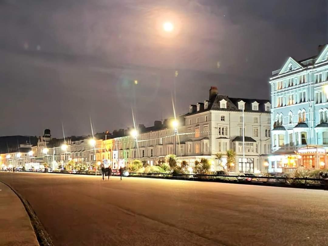 Iris Hotel Llandudno Zewnętrze zdjęcie