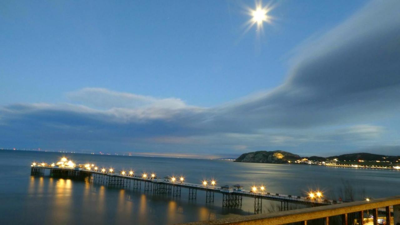 Iris Hotel Llandudno Zewnętrze zdjęcie