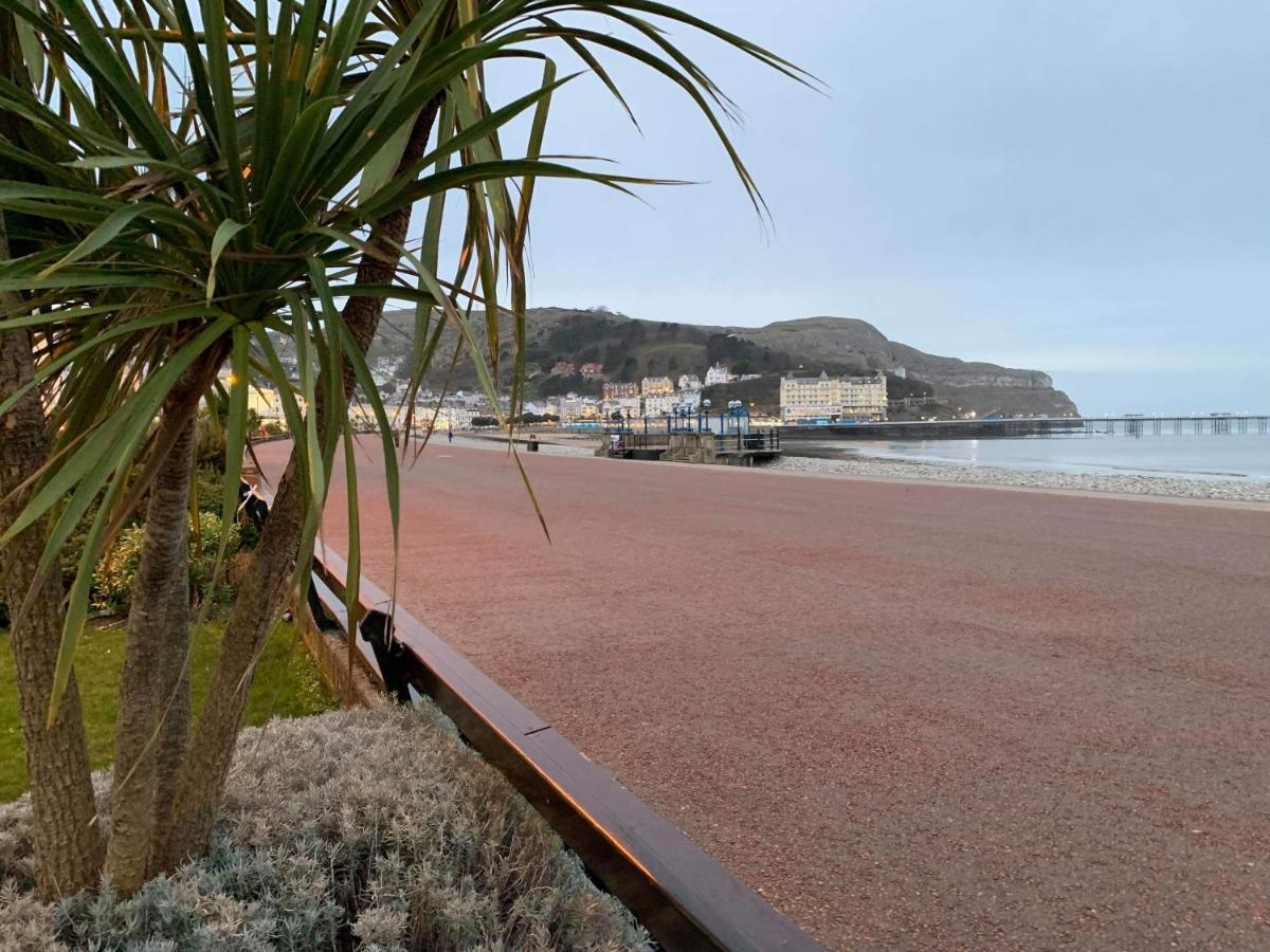 Iris Hotel Llandudno Zewnętrze zdjęcie